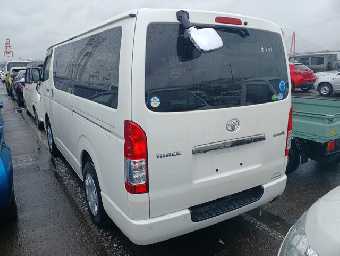 TOYOTA HIACE 2021 Image 4
