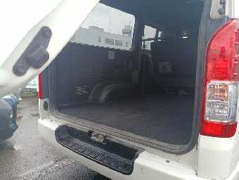 TOYOTA HIACE 2021 Image 8