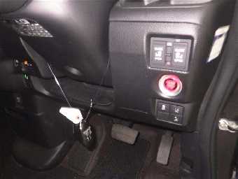 HONDA N-BOX 2018 Image 8