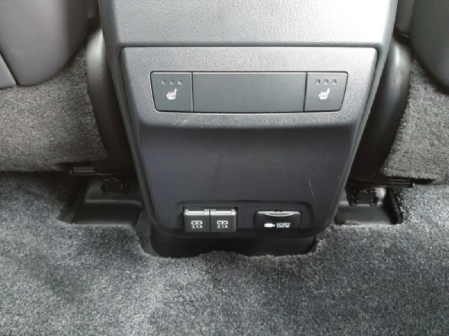 LEXUS RX 450h 2021 Image 28