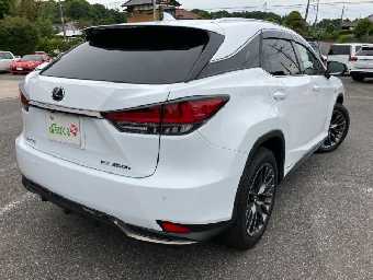 LEXUS RX 450h 2022 Image 2