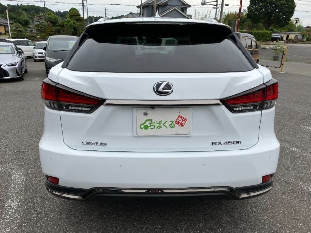 LEXUS RX 450h 2022 Image 28