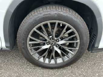 LEXUS RX 450h 2022 Image 23