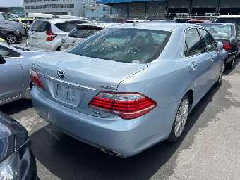 TOYOTA CROWN 2010 Image 4
