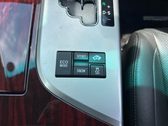 TOYOTA CROWN 2010 Image 33