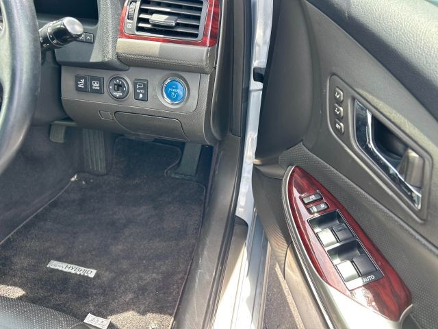 TOYOTA CROWN 2010 Image 36