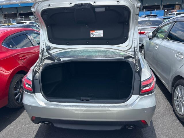 TOYOTA CROWN HYBRID 2019 Image 23