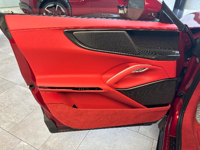 FERRARI PUROSANGUE 2024 Image 28