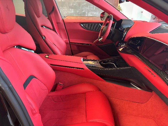 FERRARI PUROSANGUE 2024 Image 34