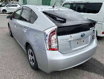 TOYOTA PRIUS 2012 Image 3