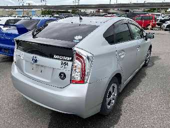 TOYOTA PRIUS 2012 Image 4