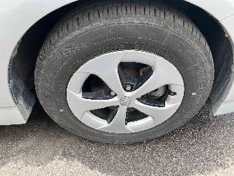 TOYOTA PRIUS 2012 Image 5
