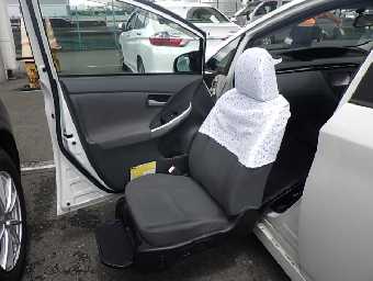 TOYOTA PRIUS 2010 Image 13