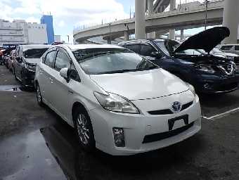 TOYOTA PRIUS 2010 Image 2