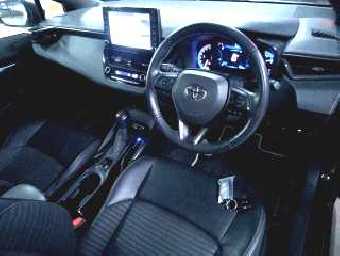 TOYOTA COROLLA TOURING 2020 Image 3