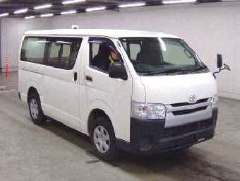 TOYOTA HIACE 2015 Image 4