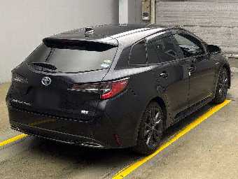 TOYOTA COROLLA TOURING 2020 Image 2