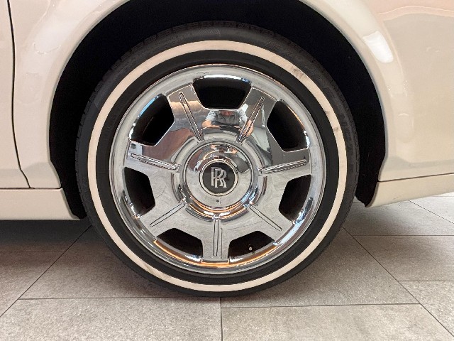 ROLLS ROYCE PHANTOM 2014 Image 22
