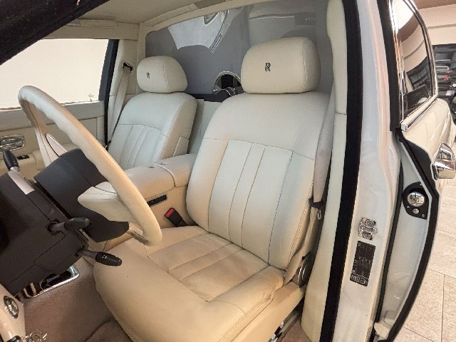 ROLLS ROYCE PHANTOM 2014 Image 32