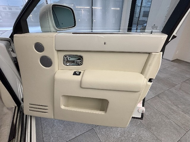 ROLLS ROYCE PHANTOM 2014 Image 42