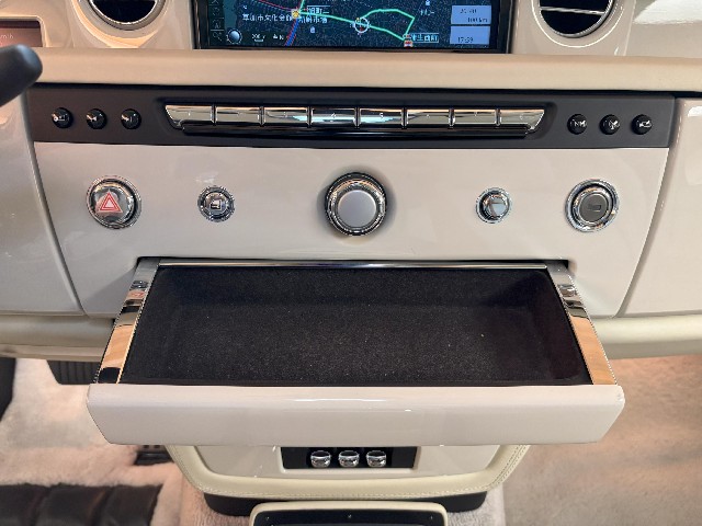 ROLLS ROYCE PHANTOM 2014 Image 55