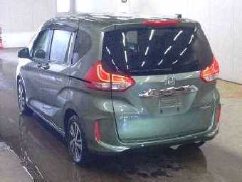 HONDA FREED HYBRID 2023 Image 2