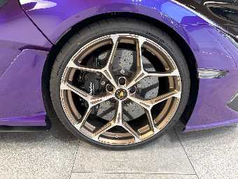 LAMBORGHINI REVUELTO 2025 Image 22