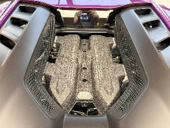LAMBORGHINI REVUELTO 2025 Image 28