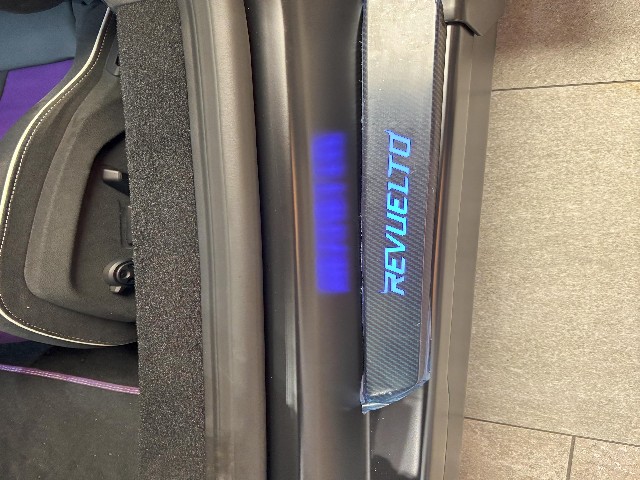 LAMBORGHINI REVUELTO 2025 Image 49