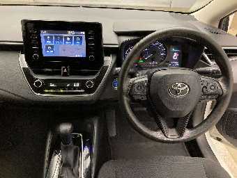 TOYOTA COROLLA TOURING 2020 Image 6