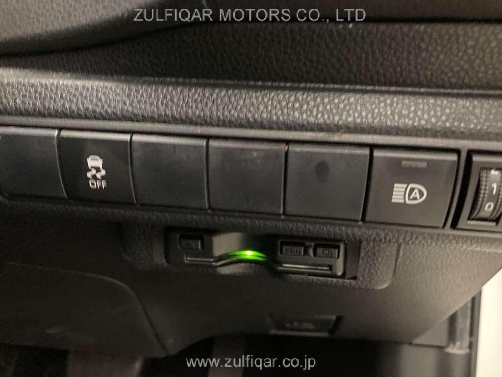 TOYOTA COROLLA TOURING 2020 Image 7