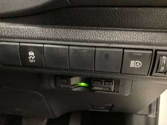 TOYOTA COROLLA TOURING 2020 Image 7