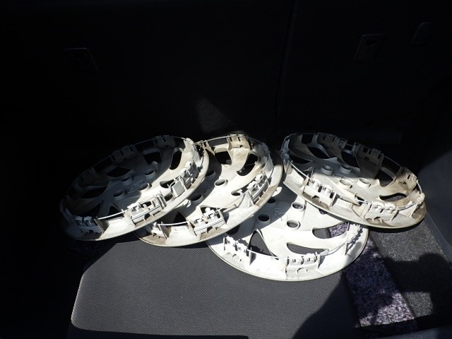 TOYOTA AQUA 2016 Image 20