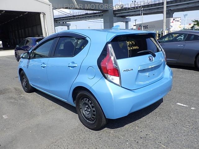 TOYOTA AQUA 2016 Image 9