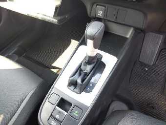 HONDA FIT HYBRID 2020 Image 11