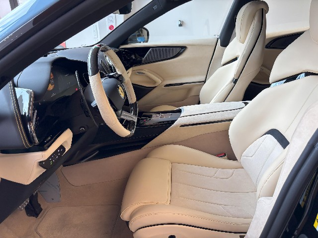 FERRARI PUROSANGUE 2024 Image 28