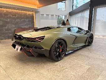 LAMBORGHINI REVUELTO 2024 Image 13
