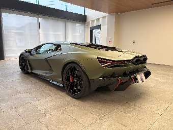LAMBORGHINI REVUELTO 2024 Image 15