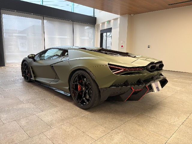 LAMBORGHINI REVUELTO 2024 Image 21