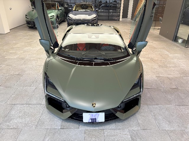 LAMBORGHINI REVUELTO 2024 Image 23