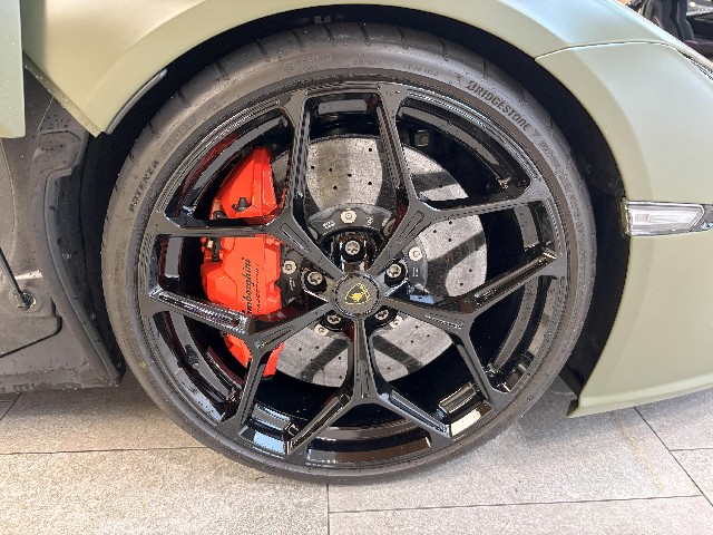 LAMBORGHINI REVUELTO 2024 Image 28