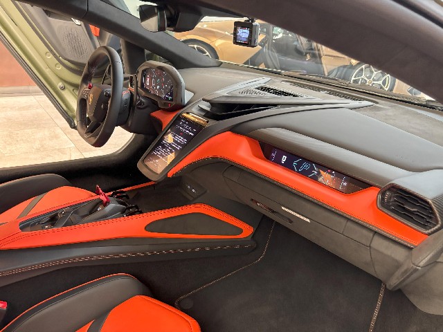 LAMBORGHINI REVUELTO 2024 Image 34