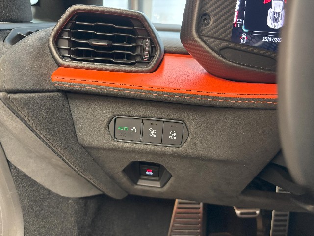 LAMBORGHINI REVUELTO 2024 Image 41