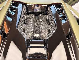 LAMBORGHINI REVUELTO 2024 Image 44