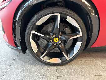 FERRARI PUROSANGUE 2025 Image 13
