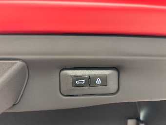 FERRARI PUROSANGUE 2025 Image 27