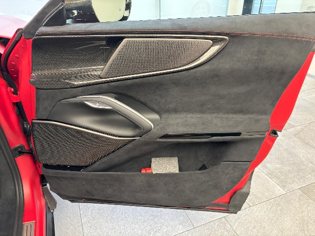 FERRARI PUROSANGUE 2025 Image 38