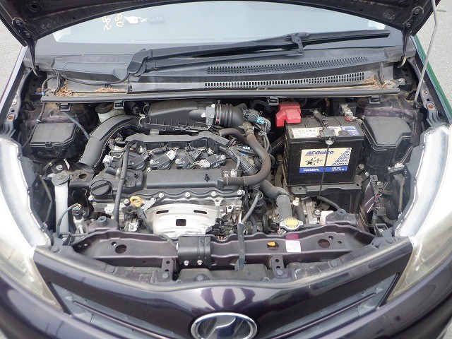 TOYOTA VITZ 2013 Image 32