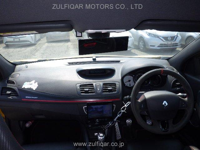 RENAULT MEGANE 2015 Image 12