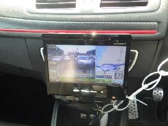 RENAULT MEGANE 2015 Image 7